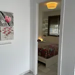En Con Piscina トレモリノス