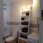 En Con Piscina トレモリノス